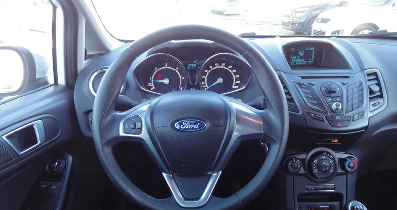 Ford Fiesta cena 27600 przebieg: 139000, rok produkcji 2013 z Jasło małe 211